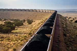  8	Kohlezug in den USA • Coal train in the USA 
