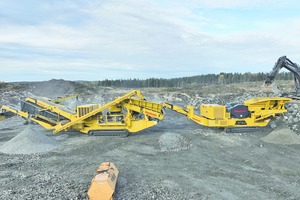  Als Nachbrecher hinter einem Keestrack B4e im norwegischen Granit produzierte der Keestrack H6e im geschlossenen Kreislauf bis zu 200 t/h der drei Endkörnungen 0/8; 8/16; 16/22 mmWhen operating as secondary crusher behind a Keestrack B4e in a Norwegian granite quarry, the Keestrack H6e produced up to 200 t/h of three final grain sizes 0/8; 8/16; 16/22 mm in a closed circuit 