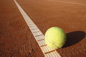  <div class="bildtext">1 Optimale Körnung für Tennisplätze • Ideal grain size for tennis courts</div> 
