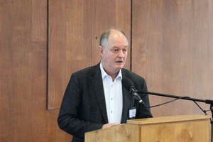  Prof. Dr. Markus Reuter, Helmholtz-Institut Freiberg für Ressourcentechnologie / Helmholtz-Institute of Resource Technology  
