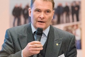  Dr. Wolfgang Reimer 