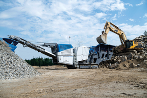  1 Der neue mobile Backenbrecher MOBICAT MC 120 Z PRO ist robust und leistungsstark • The new MOBICAT MC 120 Z PRO mobile crusher is robust and highly efficient 