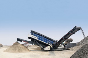  2	Die mobilen Siebanlagen MOBISCREEN EVO bringen sowohl im Naturstein als auch in Recyclinganwendungen eine hohe LeistungThe MOBISCREEN EVO mobile screens demonstrate high capacity for both quarry products and recycling applications 