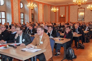  3 Etwa 140&nbsp;Fachleute haben sich in Freiberg eingefunden • Around 140&nbsp;experts have come to Freiberg  