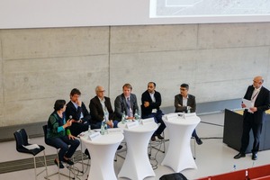  4 Podiumsdiskussion zur Frage: sollte der Bergbau der Zukunft anders aussehen als heute? • Panel discussion on the question: Should mining in the future look any different than it does today? 