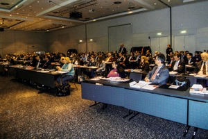  3 Blick ins Auditorium • View into the auditorium 