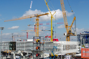  Messestand von Liebherr 