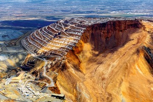  19 Kennecott Kupfermine • Kennecott copper mine 