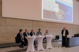  5 Tenor der Podiumsdiskussion: „Bei der Rohstoffgewinnung müssen künftig auch Nachhaltigkeitsapekte berücksichtigt werden!“ • Outcome of the panel discussion: In the extraction of raw materials sustainability aspects must also be taken into account in the future!” 