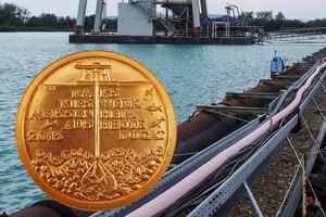  Medaille aus Gold, gewonnen im Kieswerk Meißenheim, Gewicht 4,25&nbsp;g • Medal made of gold recovered at Meissenheim gravel plant, weight 4.25&nbsp;g 