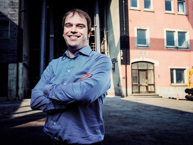  <div class="bildtext">2 David Saage, Stabsstellenleiter des Geschäftsbereichs Steinsalz im Heilbronner Salzbergwerk der Südwestdeutschen Salzwerke AG • David Saage, department head of the rock salt unit at Südwestdeutsche Salzwerke AG’s Heilbronn mine</div> 