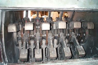  <div class="bildtext">3 Blick auf Rotor der FAM-Spezialhammerhühle <br />View of the rotor of the FAM special hammer mill</div> 