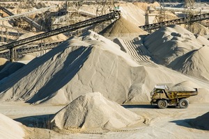  15 Sand- und Kiesaufbereitung in den USA • Sand and gravel processing in the USA  