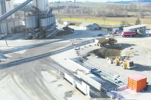  1 Aerial view of the Ostrach site 