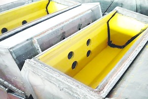  2 Lining of elevator buckets with REMA PERFORMANCEline&nbsp;35/CN 