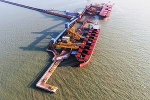  5 Iron ore shipping at the Ponta da Madeira terminal 