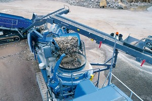  3 The mobile cone crusher MOBICONE MCO 11 PRO is the perfect plant for applications from the second crushing stage onwards and in combination with the jaw crushing plant MOBICAT MC 120 Z PRO 