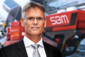  2 DI Erwin Schneller, Geschäftsführer der SBM Mineral Processing GmbH, bei der Präsentation der neuen JAWMAX®&nbsp;200  