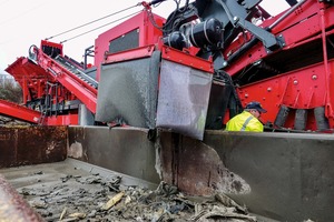  3 Der ebenfalls in die Anlage integrierte Windsichter nutzt das Prinzip der Schwer- oder Fliehkrafttrennung, um unerwünschte Stör- und Leichtstoffe vom Recycling-Material zu trennen 