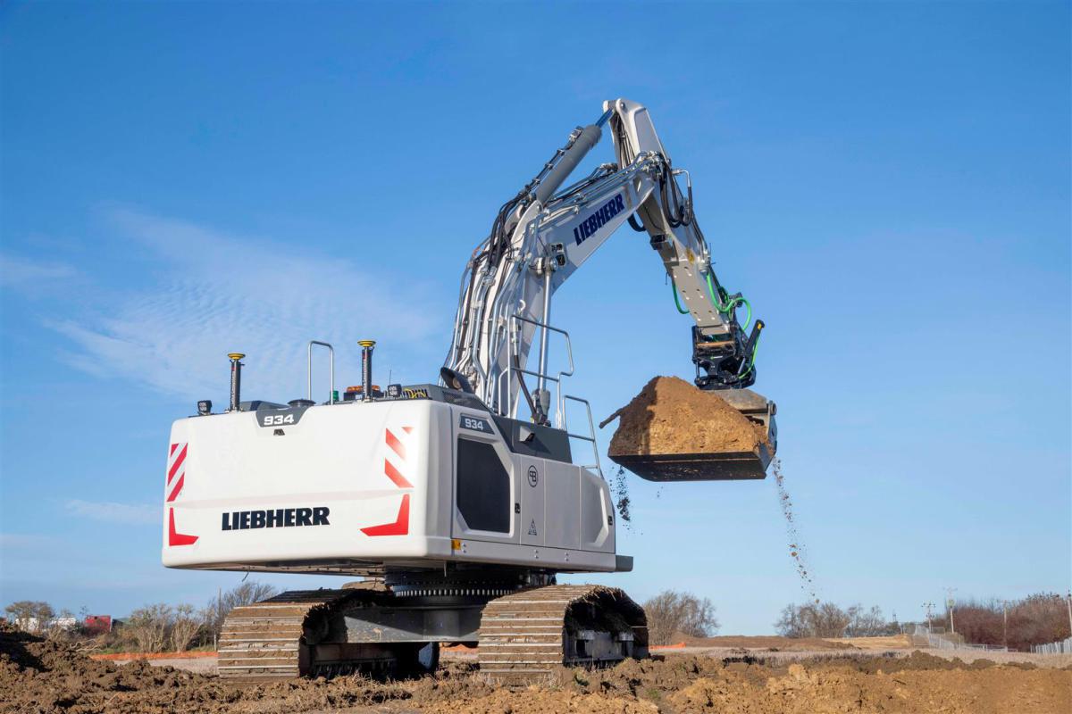 Liebherr hydraulic excavator with a factory fitted Leica Geosystems machine control system Mineral Processing