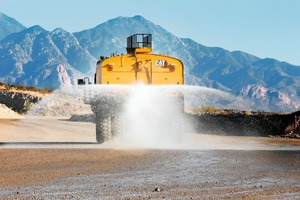  2 Stets optimal dosierte Wassermenge mit fein regelbarer Sprühverteilung verhindert Überwässerung und reduziert Schadpartikel in der Luft  