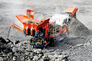  4 Der Sandvik QI353 verfügt über eine geräumige 3-seitige 270-Grad-Plattform für Service und Wartung  