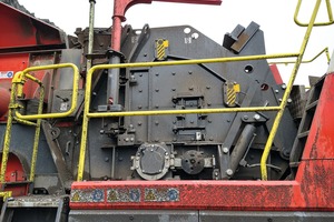  1 At the core of the Sandvik QI353 is a new mid-size Prisec impact crusher 