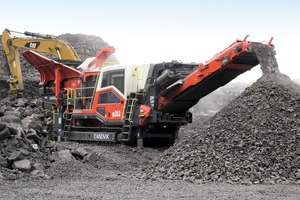  2 The new mobile impact crusher in a quarry 