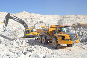  Natural gypsum extraction in Oman 