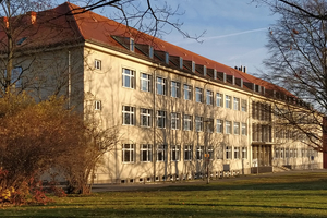  The conference was again able to take place in the auditorium of the former Mineral Processing Research Institute at today’s site of the Helmholtz Institute for Research Technologies Freiberg 