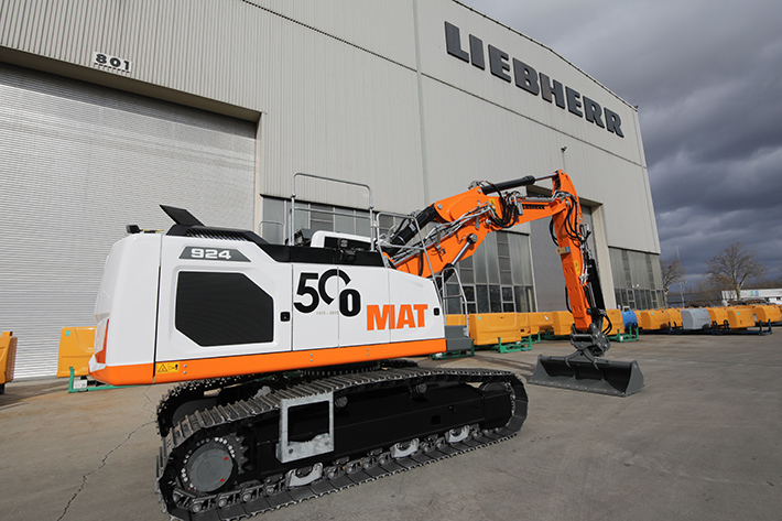 Liebherr hotsell r 924