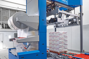  5 The easy, intuitive and reliable operation of the new BEUMER stretch hood A is appealing to customers 
