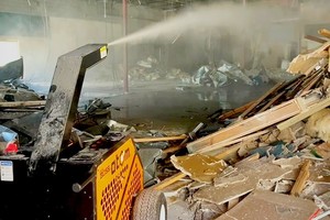 4	Ensuring that toxic dust doesn’t leave the site is the priority for operators 