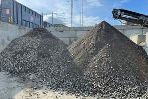  2	Material coming in to be transported to wash plants by electric trucks 