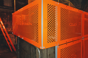  5	Guard panels can be stacked to reach the required height to prevent access to hazardous areas 