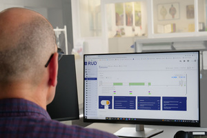  3	Mit dem RUD Cockpit haben Betreiber von Industrieanlagen ihre Förderer bestens im Blick 