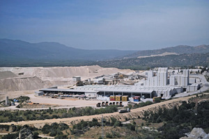  1	Blick auf Yava, einer der Standorte der Mikroman Maden A.Ş. 