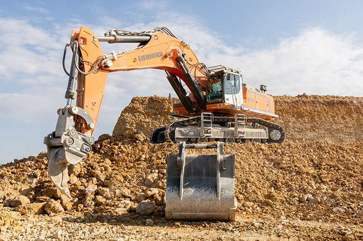 Liebherr crawler excavators with numerous application possibilities Mineral Processing
