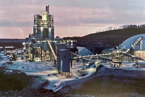  4	Im Zementwerk Ste Genevieve, Missouri/USA, das als eine der größten Anlagen seiner Art weltweit gilt, ist AUMUND mit einer breiten Produktpalette vertreten 