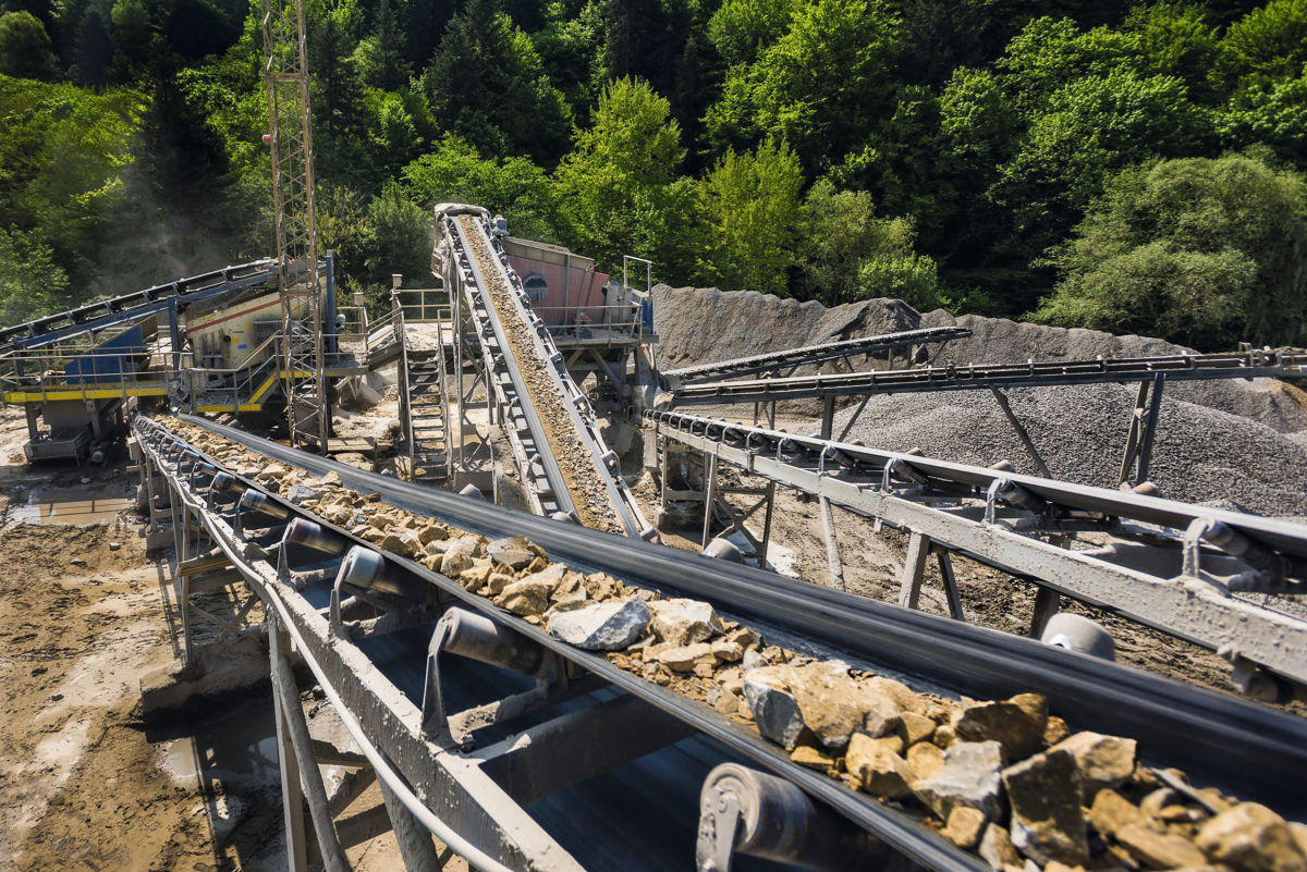 Five reasons for replacement of conveyor belts prematurely Mineral
