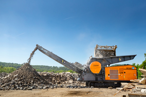  4	Designed as a multitool, the METHOR from Doppstadt offers excellent flexibility 