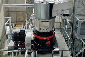  2	A powerful i-series SANDVIK hydrocone crusher ensures all desired grain sizes 