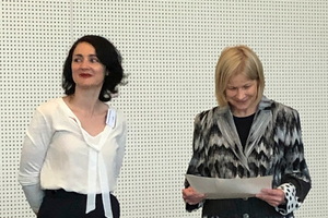  Managing Director M. Sc. Elisabeth Tomé-Kozmiensky and moderator Dr.-Ing. Stephanie Thiel, both Thomè-Kozmiensky Verlag GmbH, Neuruppin shortly before welcoming and introducing the program 