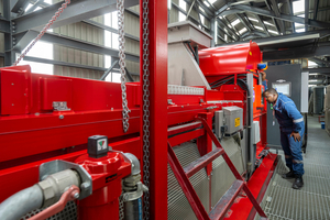  3	Die beiden TOMRA COM Tertiary XRT 1200 Sortierer sind mit der cloudbasierten Datenplattform TOMRA Insight verbunden  