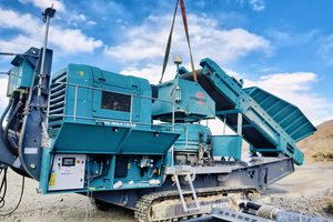  2	The innovative design of Powerscreen equipment allows for dismantling and reassembly, facilitating transportation and installation in rough, inaccessible terrains 