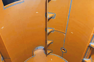  2	Lining of a flotation cell with REMALINE 40  