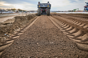  4	Homogeneous material mixed across the entire working width and to the full working depth provides a stable foundation for subsequent building construction 