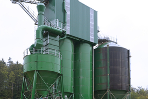  The new secondary stage in the main plant with two additional buffer silos, dedusting and truck loading, and the existing 1000 m³ main silo 