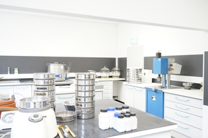  9	View into the laboratory 