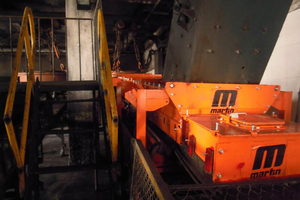  8	The new system completely enclosed the process, nearly eliminating dust and spillage 